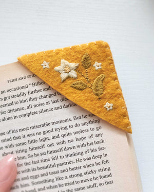 Stitches from the Shire: Companion Kit